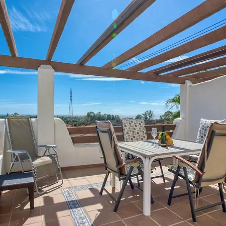 Fantastico Con Vistas Panoramicas En Selwo