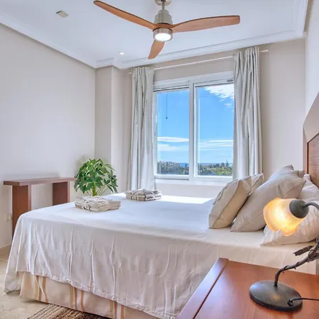 Fantastico Con Vistas Panoramicas En Selwo Apartment