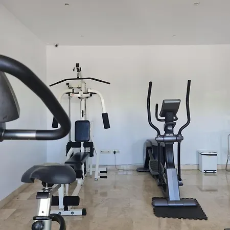 Fantastico Con Vistas Panoramicas En Selwo Estepona